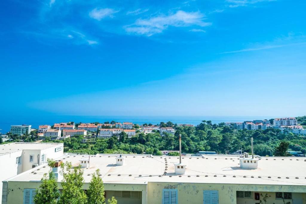 Lero Sea View Apartment *