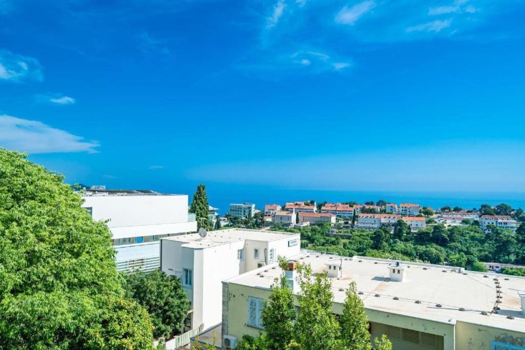 Apartment Lero Sea View