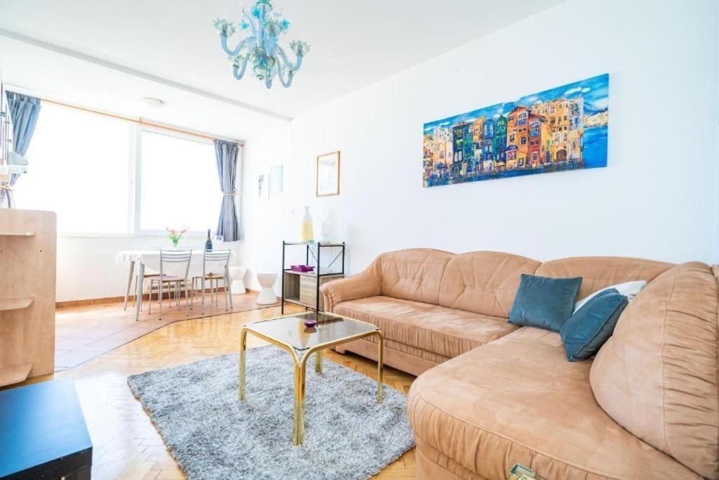 Apartment Lero Sea View